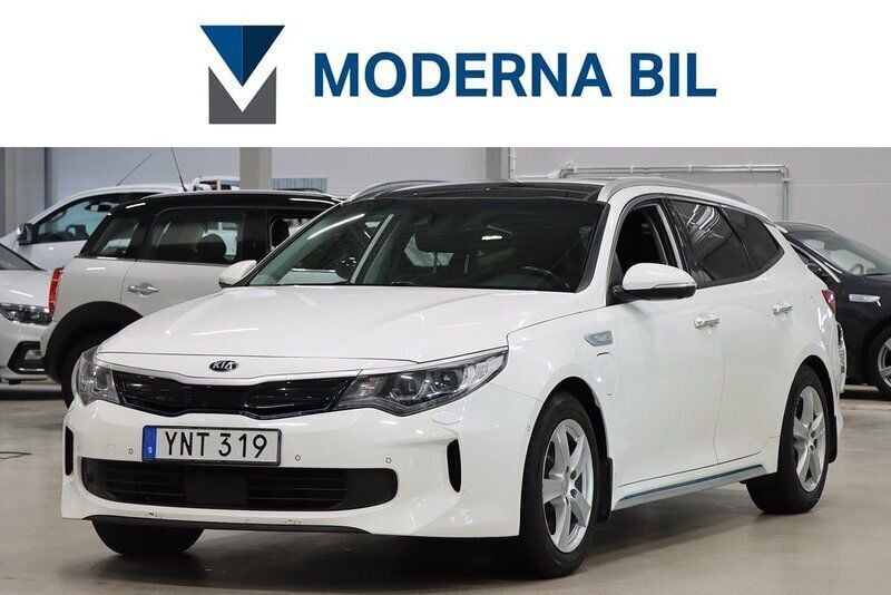 Vit Begagnad 2018 Kia Optima Hybrid 2 Sedan | 139 800 kr (Marknadspris) - Bild 1/4