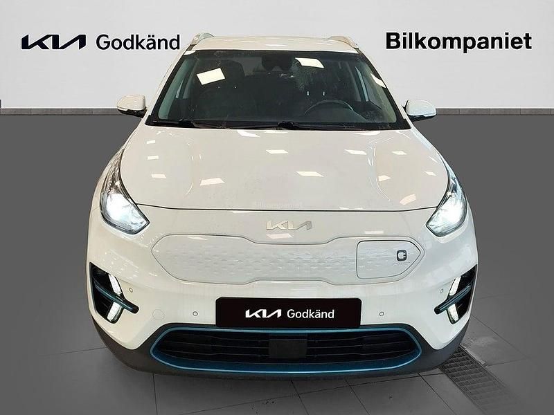 Begagnad Kia e-Niro Advance 150 kW (204 HK) 2021 Vit SUV