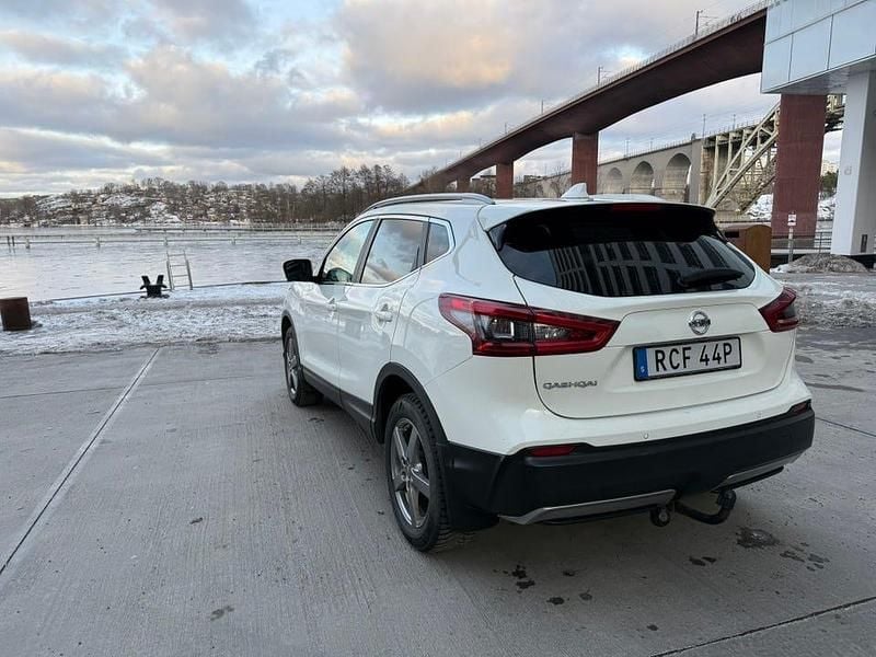 Begagnad Nissan Qashqai 140 HK (102 kW) 2019 SUV