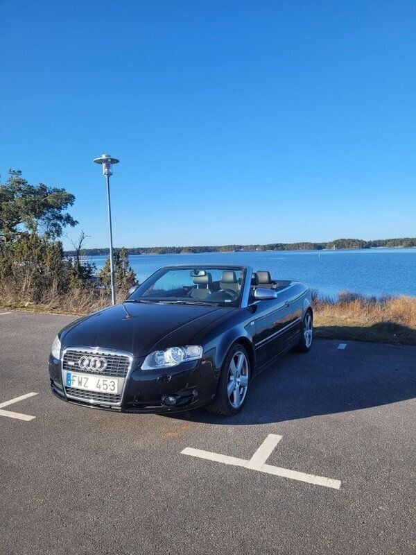 Svart Begagnad 2008 Audi A4 Cabriolet S-Line Cab | 105 000 kr (Marknadspris) - Bild 1/4