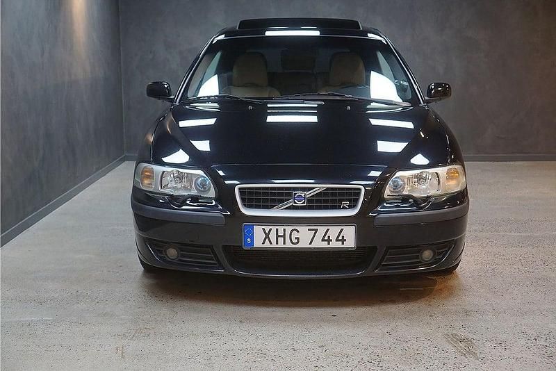 Begagnad Volvo V70 299 HK (219 kW) 2003 Svart Kombi
