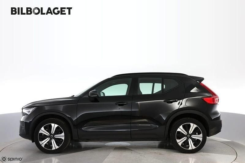Begagnad Volvo XC40 Core 185 kW (252 HK) 2022 Svart SUV
