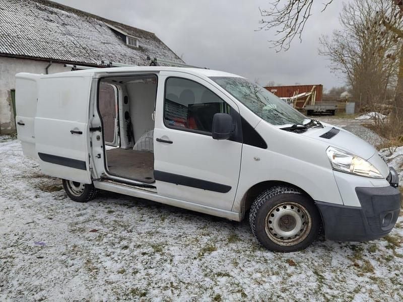 Begagnad Peugeot Expert 120 HK (88 kW) 2011 Van