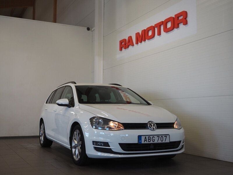 Vit Begagnad 2014 VW Golf VII GT Kombi | 109 900 kr (Marknadspris) - Bild 1/1