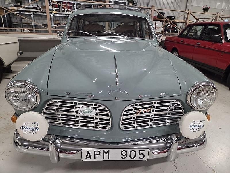Ljusgrön Begagnad 1968 Volvo Amazon Kombi | 390 000 kr - Bild 1/4