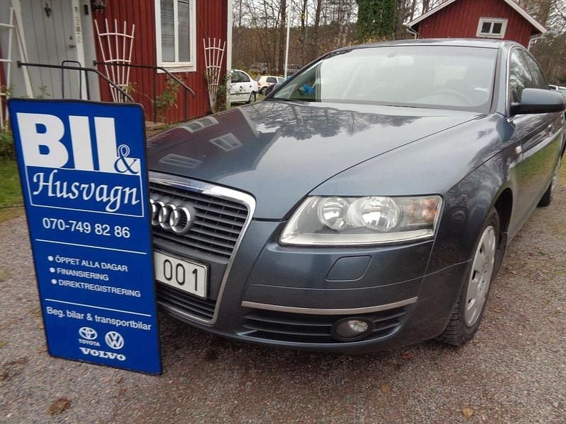 Blå Begagnad 2005 Audi A6 Sedan | 49 900 kr (Dyr) - Bild 1/4