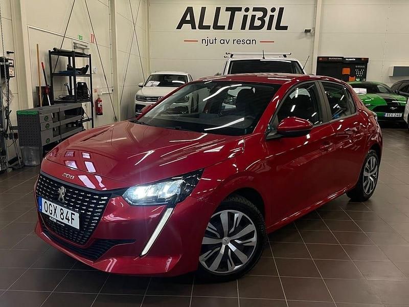 Röd Begagnad 2020 Peugeot 208 Active Halvkombi | 124 900 kr (Marknadspris) - Bild 1/3