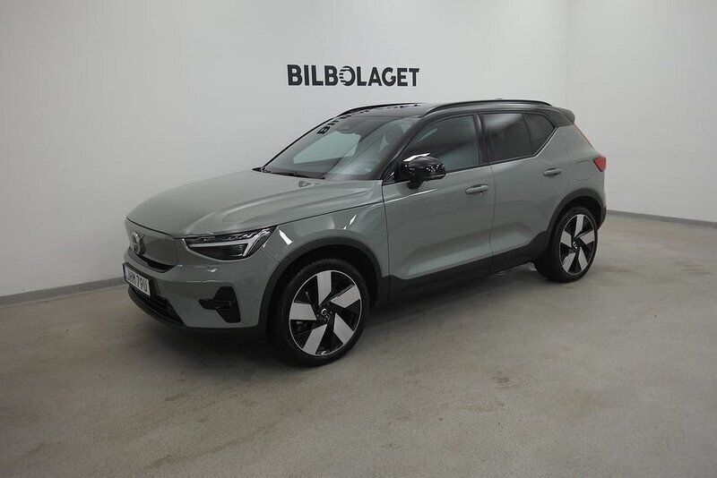 Grön Begagnad 2023 Volvo XC40 Ultimate SUV | 458 500 kr - Bild 1/4