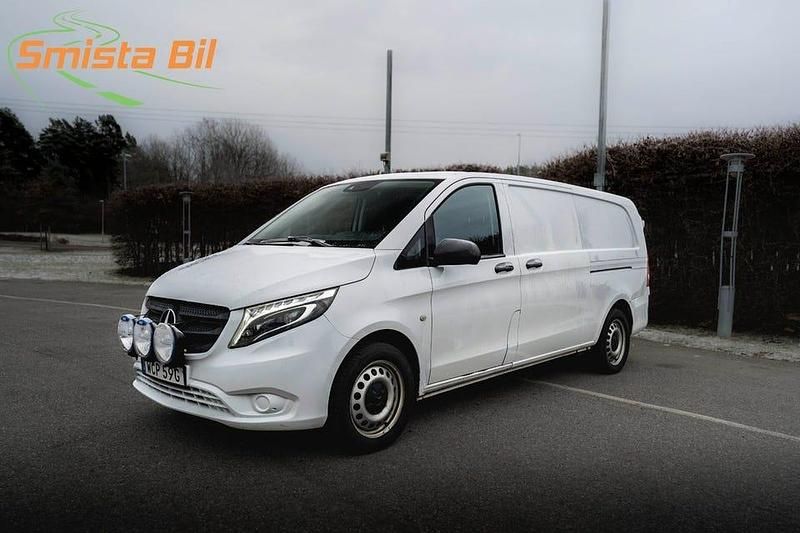 Vit Begagnad 2020 Mercedes Vito Van | 339 700 kr (Dyr) - Bild 1/3