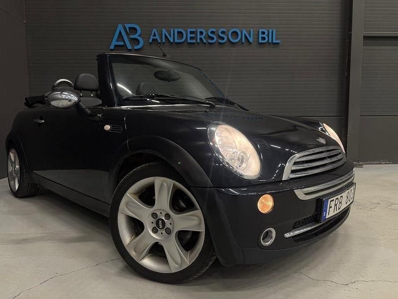 Begagnad Mini Cooper 116 HK (85 kW) 2007 Svart Halvkombi