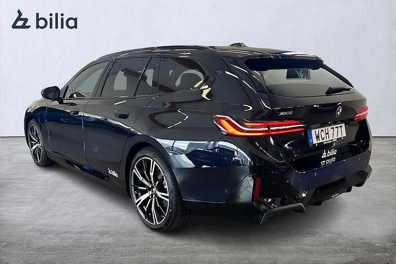 Begagnad BMW 530e 190 HK (139 kW) 2026 Svart Kombi
