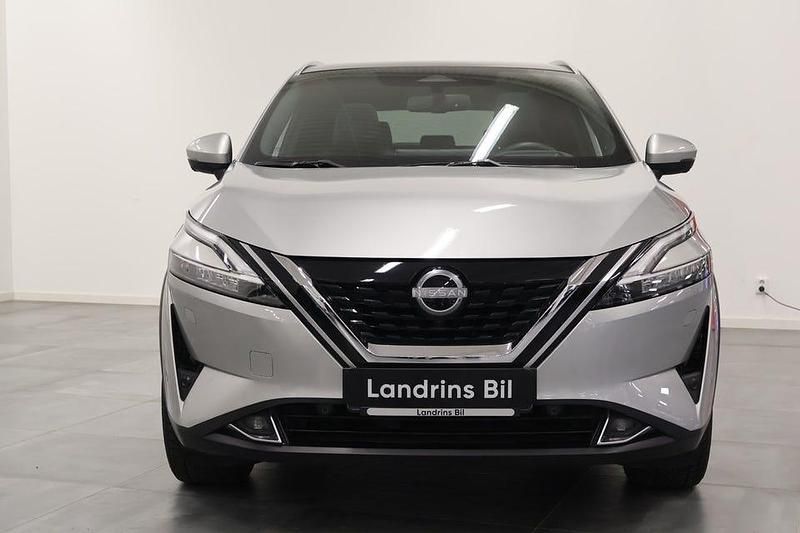 Begagnad Nissan Qashqai Tekna+ 190 HK (139 kW) 2022 Silver SUV