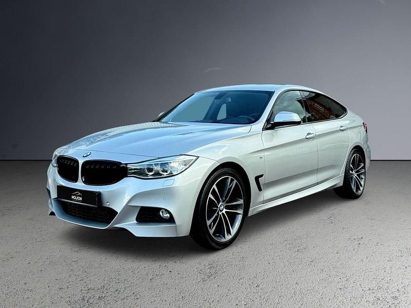 Silver Begagnad 2014 BMW 320 Gran Turismo M Sport Halvkombi | 188 800 kr (Dyr) - Bild 1/4