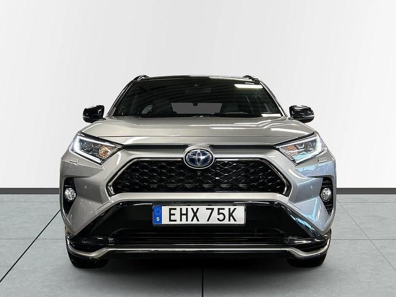 Begagnad Toyota RAV4 Premium 306 HK (225 kW) 2021 Grå SUV
