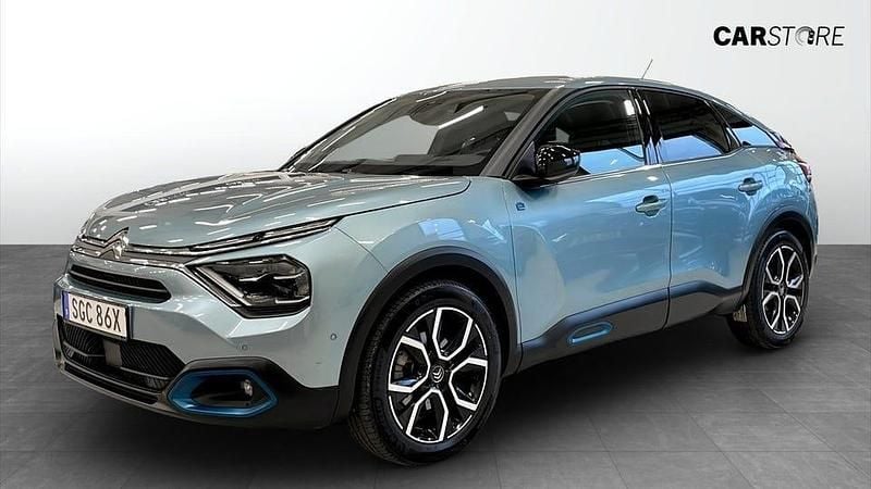 Blå Begagnad 2021 Citroën e-C4 Shine Halvkombi | 189 900 kr (Marknadspris) - Bild 1/4