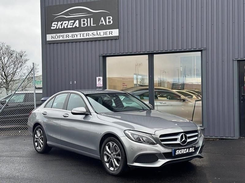 Begagnad Mercedes C220 173 HK (127 kW) 2015 Silver Sedan