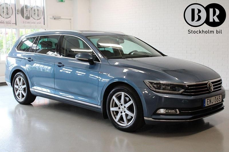 Blå Begagnad 2015 VW Passat Kombi | 144 900 kr (Marknadspris) - Bild 1/4