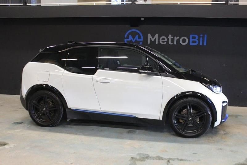 Begagnad BMW i3 Comfort Edition 135 kW (184 HK) 2018 Vit Halvkombi
