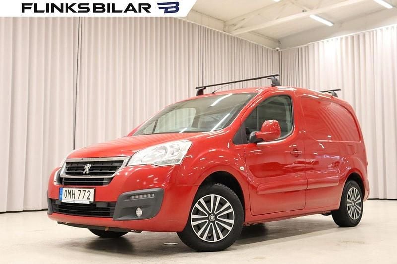 Röd Begagnad 2016 Peugeot Partner Minibuss | 59 700 kr (Marknadspris) - Bild 1/4