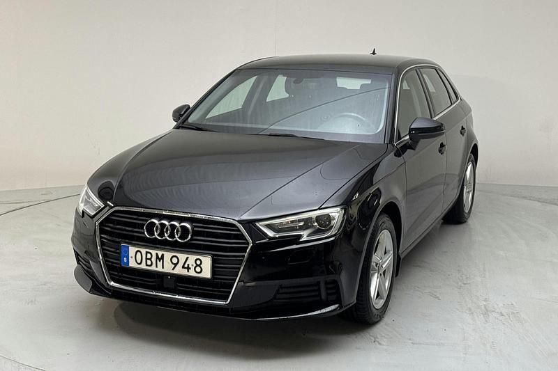 Svart Begagnad 2018 Audi A3 Proline | 167 000 kr (Bra pris) - Bild 1/4