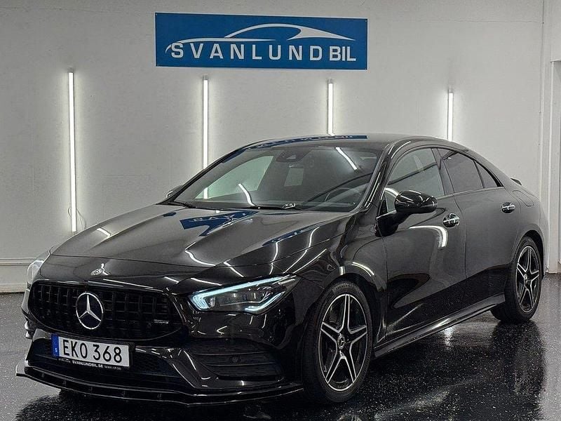 Svart Begagnad 2019 Mercedes CLA220 AMG Sedan | 319 800 kr (Lite dyr) - Bild 1/4
