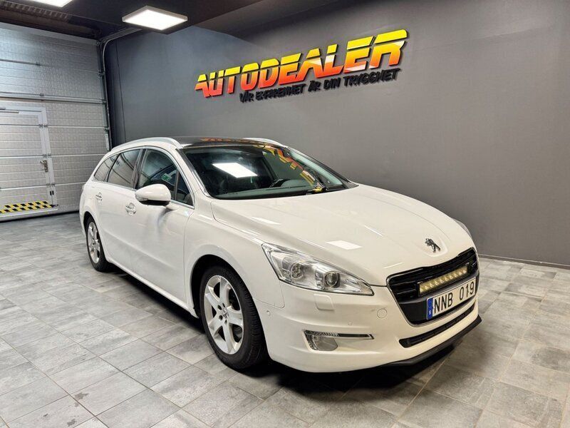 Vit Begagnad 2012 Peugeot 508 Kombi | 89 900 kr (Marknadspris) - Bild 1/4
