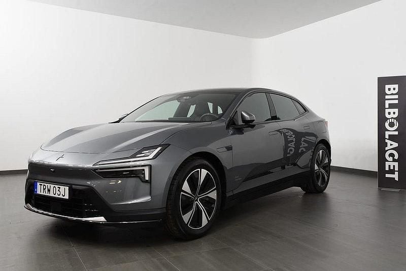 Mörkgrå (grå) Begagnad 2024 Polestar 4 Long Range Dual motor SUV | 694 500 kr (Bra pris) - Bild 1/4
