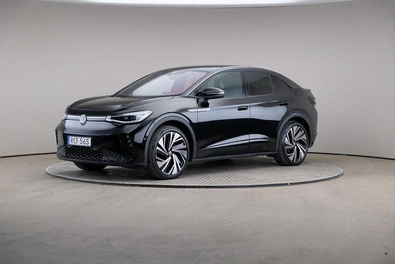 Svart Begagnad 2022 VW ID.5 GTX SUV | 329 000 kr (Marknadspris) - Bild 1/4