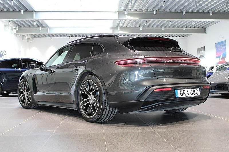 Begagnad Porsche Taycan Sport Turismo 300 kW (408 HK) 2024 Grå Kombi