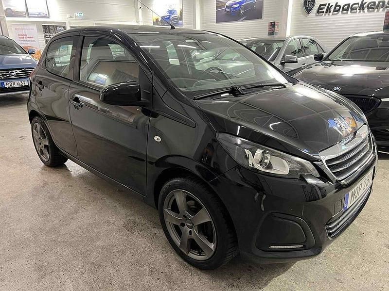 Begagnad Peugeot 108 69 HK (50 kW) 2014 Svart Halvkombi