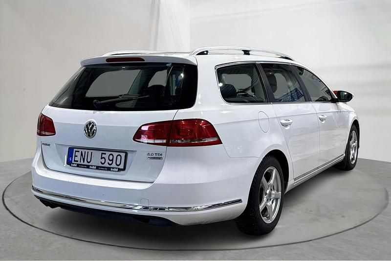 Begagnad VW Passat 140 HK (102 kW) 2013 Vit Kombi