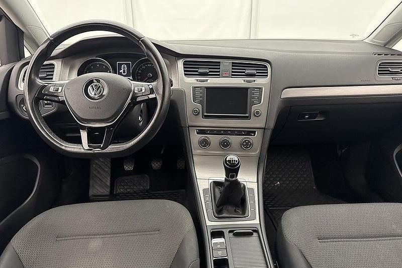 Begagnad VW Golf VII 2016 Silver