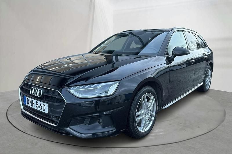Begagnad Audi A4 170 HK (125 kW) 2022 Svart Kombi