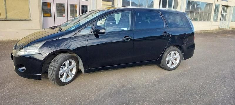 Svart Begagnad 2008 Mitsubishi Grandis Minibuss | 39 900 kr (Lite dyr) - Bild 1/4