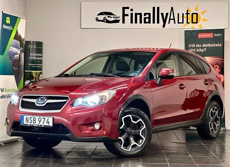 Ljusröd Begagnad 2014 Subaru XV SUV | 109 900 kr (Bra pris) - Bild 1/4