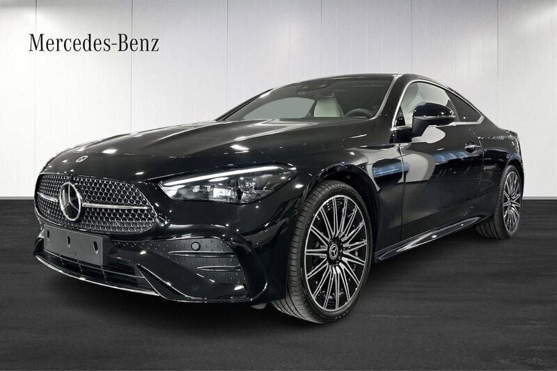 Svart (black) Begagnad 2023 Mercedes CLE220 AMG line Sportkupé | 844 000 kr - Bild 1/4
