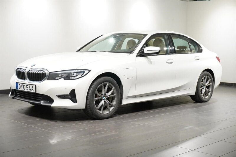 Okänd Begagnad 2020 BMW 330e Sport Line Sedan | 299 900 kr (Marknadspris) - Bild 1/2