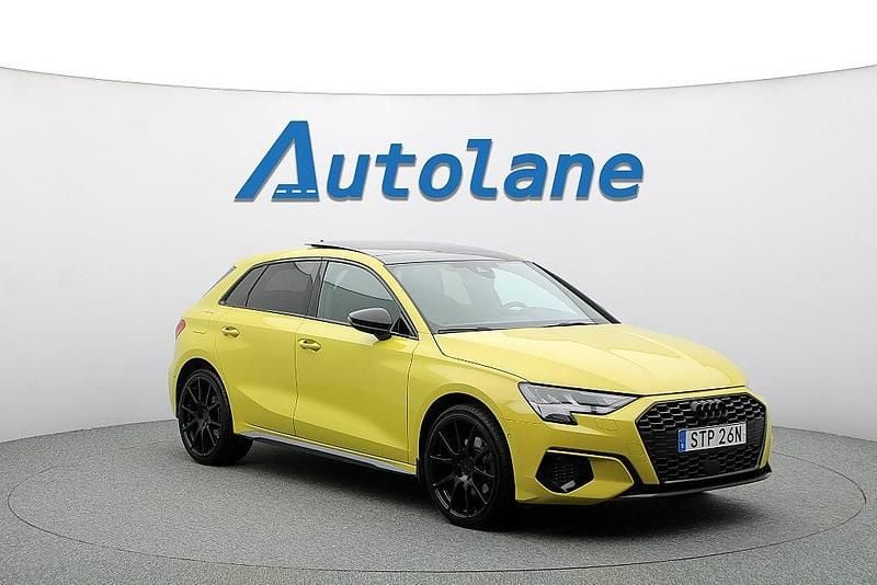Python yellow metallic Begagnad 2021 Audi A3 | 259 900 kr (Lite dyr) - Bild 1/3