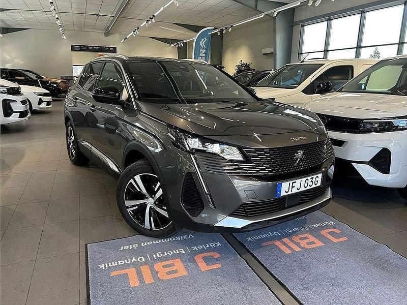 Grå Begagnad 2024 Peugeot 3008 GTi SUV | 289 900 kr (Marknadspris) - Bild 1/4