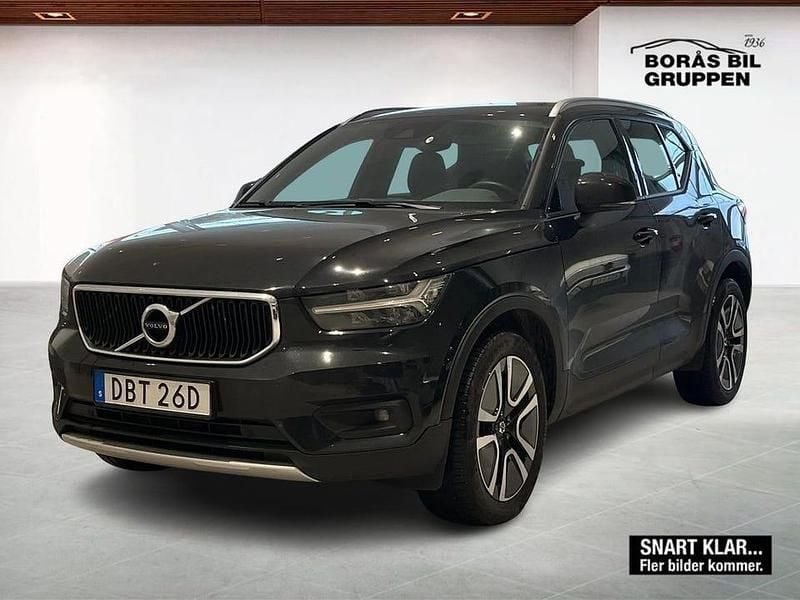 Svart Begagnad 2021 Volvo XC40 Momentum SUV | 339 000 kr (Lite dyr) - Bild 1/1