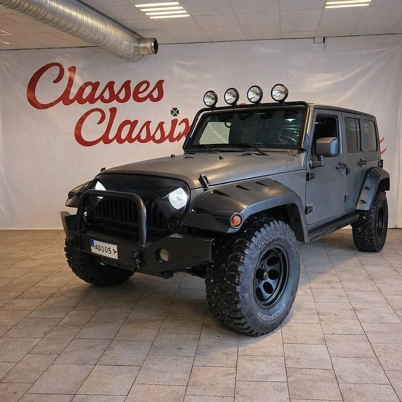 Begagnad Jeep Wrangler Unlimited 199 HK (146 kW) 2008 Svart SUV