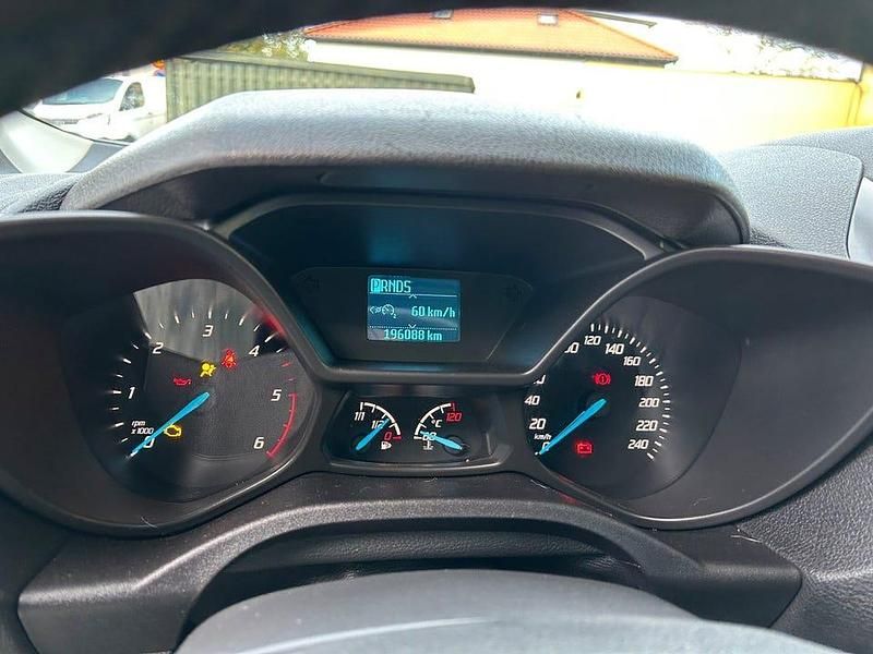 Begagnad Ford Transit Connect 101 HK (74 kW) 2017 Gråmet Minibuss