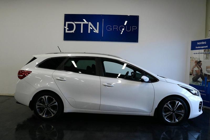 Begagnad 2016 Kia Ceed Sportswagon GT-Line Kombi | 89 500 kr (Marknadspris) - Bild 1/4