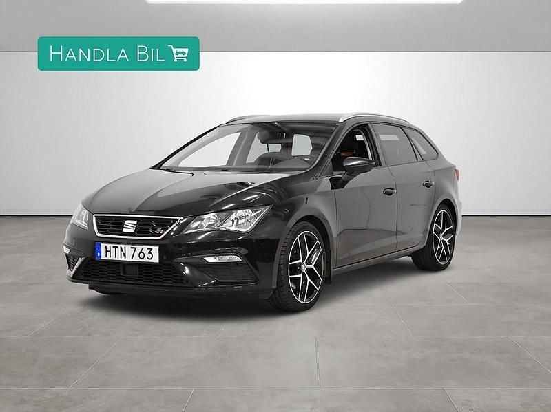 Svart Begagnad 2018 Seat Leon ST Beats Kombi | 179 900 kr - Bild 1/4