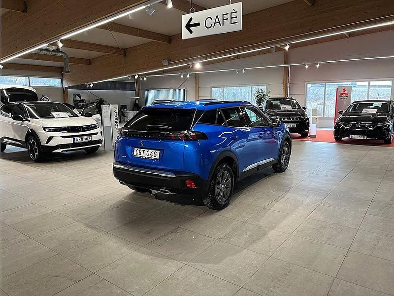 Begagnad Peugeot 2008 Allure 131 HK (96 kW) 2021 Blå SUV