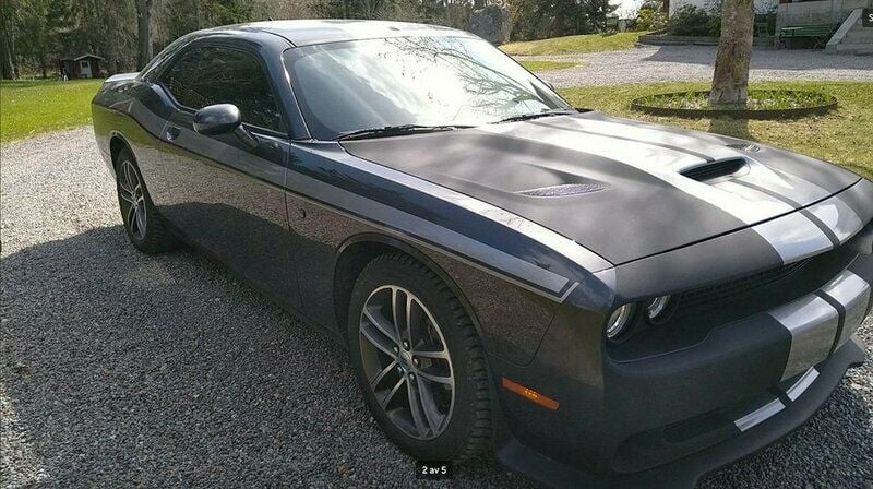 Begagnad Dodge Challenger 309 HK (227 kW) 2020 Mörkgrå Sportkupé