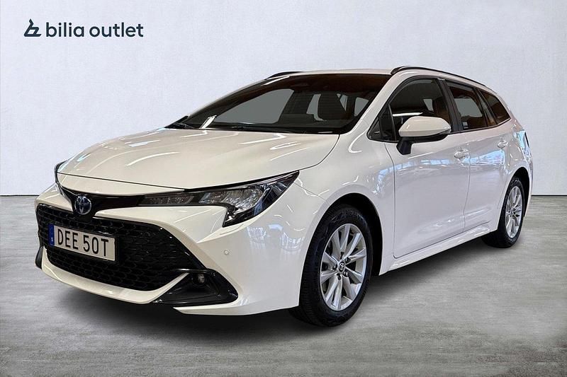 Vit Begagnad 2024 Toyota Corolla Kombi | 279 900 kr (Marknadspris) - Bild 1/3