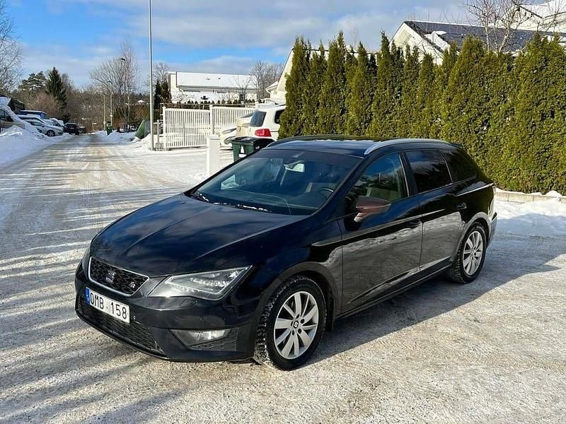 Begagnad Seat Leon ST FR 184 HK (135 kW) 2013 Svart Kombi