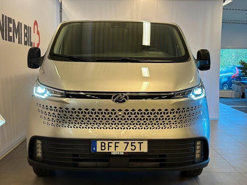 Ny Maxus eDeliver 7 150 kW (204 HK) 2025 Grå (silver metallic) Van