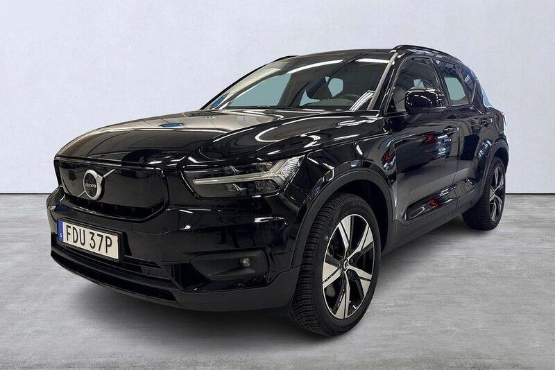 Svart Begagnad 2022 Volvo XC40 Pro SUV | 339 900 kr - Bild 1/4